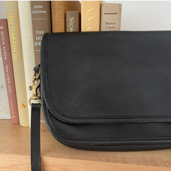 Vintage Coach Ritchie Black Leather Saddle Messenger Crossbody 9937 Bag Purse - Picture 7 of 8